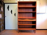 DK Book shelf FF0684 