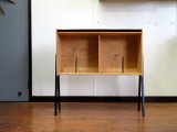 DK Book shelf FF1652