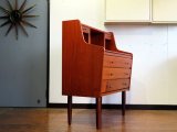 DK Bureau desk FF1659