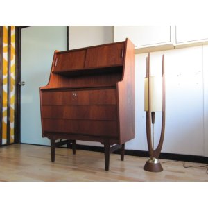 画像: DK BUREAU DESK　FF0472