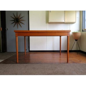 画像:  DK Dining table TA0611