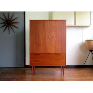 画像:  DK Cabinet FF1642