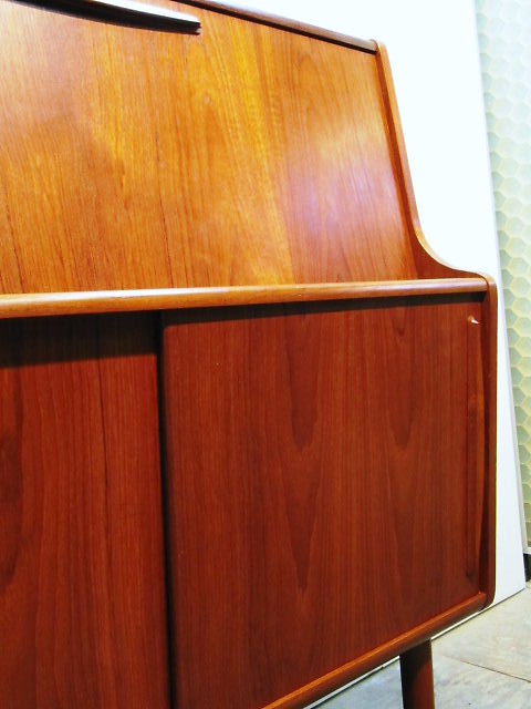 画像: DK BUREAU DESK　　FF0305