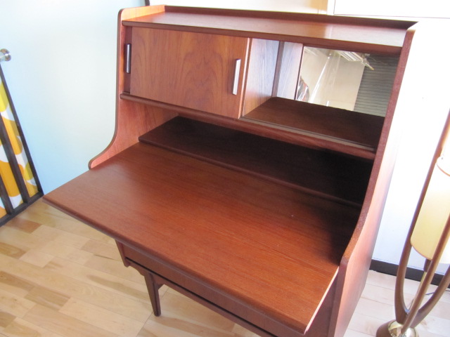 画像: DK BUREAU DESK　FF0472