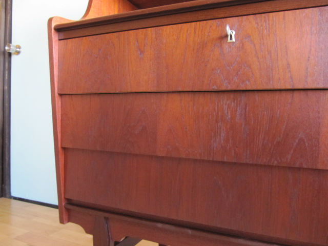 画像: DK BUREAU DESK　FF0472