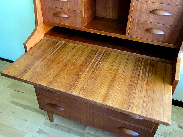 画像: DK BUREAU DESK　FF0488