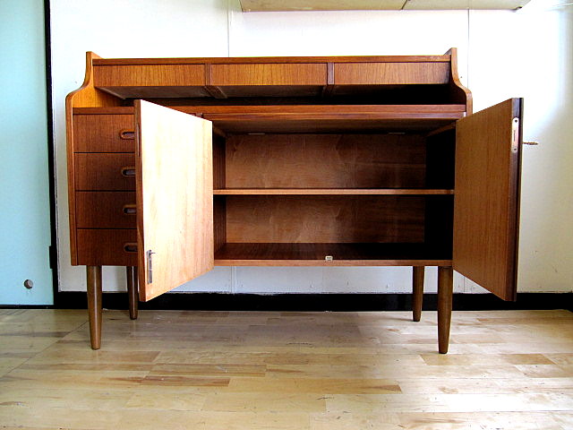 画像: DK BUREAU DESK　FF0505