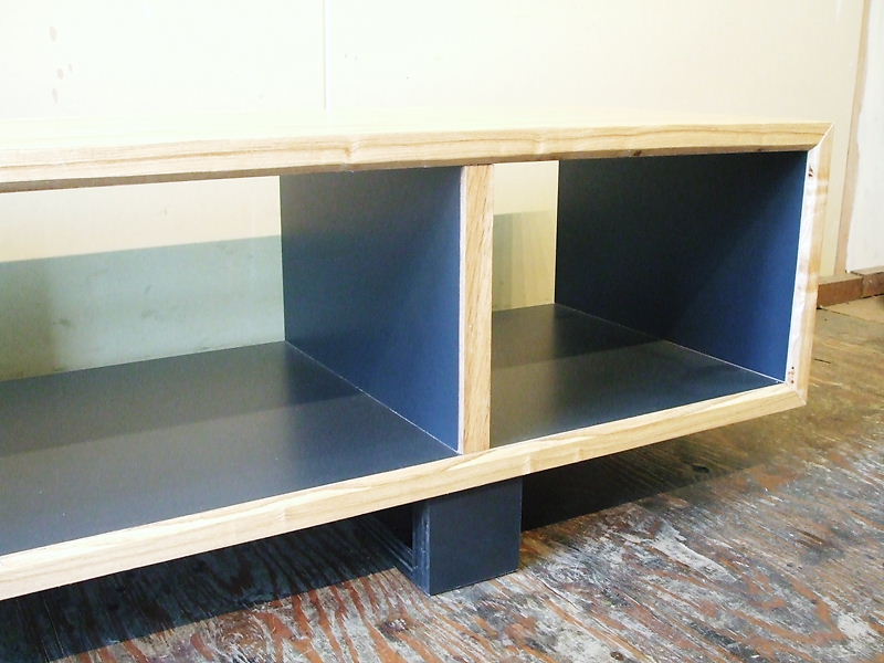 画像: TV Board　　