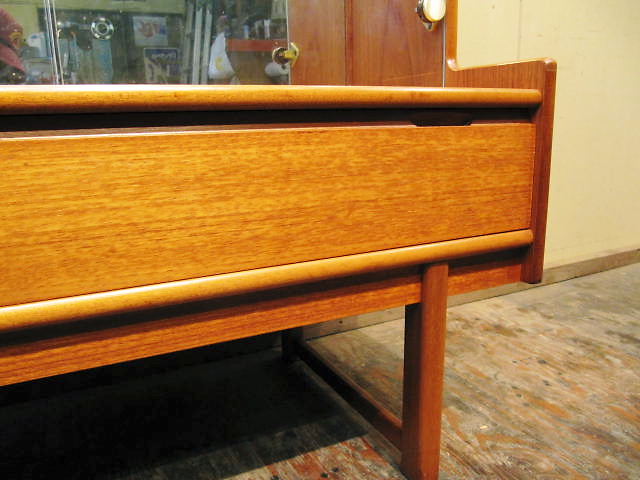 画像: Cabinet　　FF0109